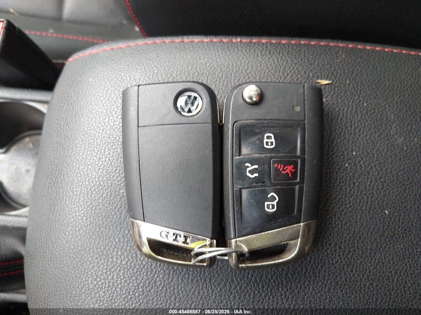2015 Volkswagen Golf Gti 2.0T Se 4-Door VIN: 3VW5T7AU8FM092176 Lot: 45466587