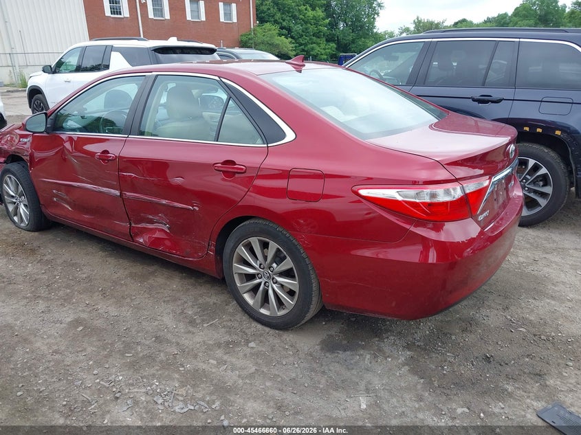 TOYOTA CAMRY HYBRID - zdjęcie 3