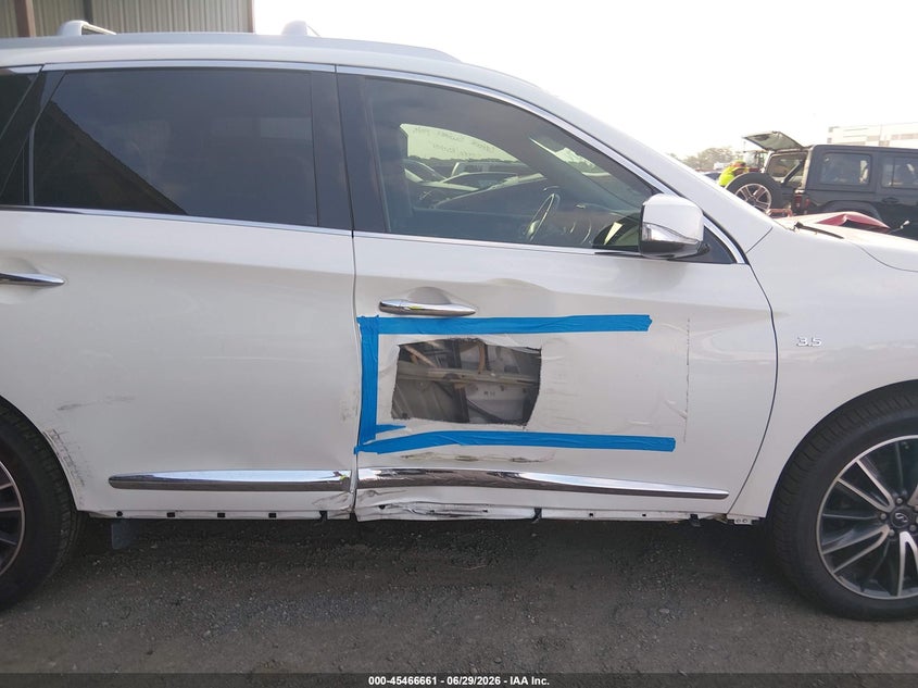 2016 INFINITI QX60 auction photo 6