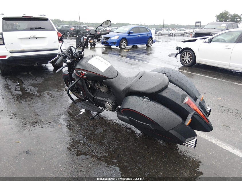 2013 VICTORY MOTORCYCLES HARD-BALL auction photo 3