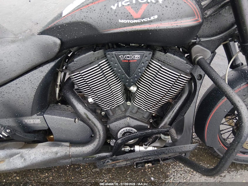 2013 VICTORY MOTORCYCLES HARD-BALL auction photo 8