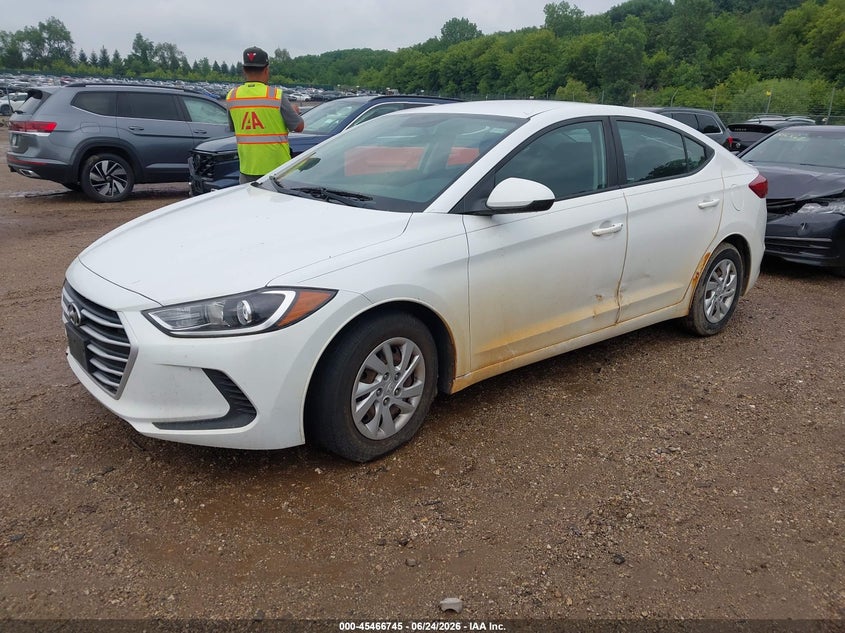 2018 Hyundai Elantra Se 5NPD74LF2JH393623 photo 1