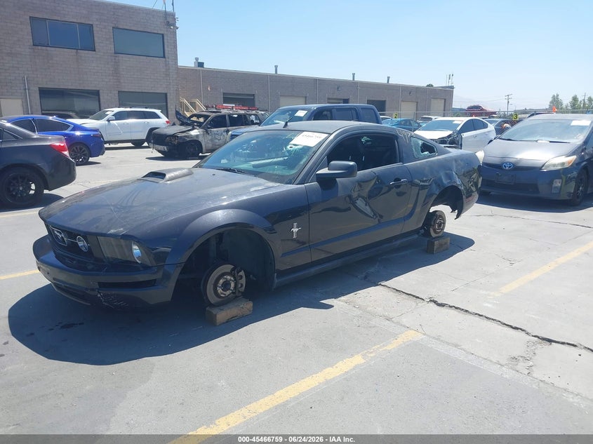 1ZVHT80N785134973 2008 Ford Mustang V6 Premium photo 1