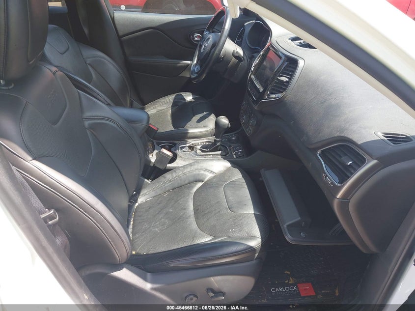 2019 JEEP CHEROKEE auction photo 5