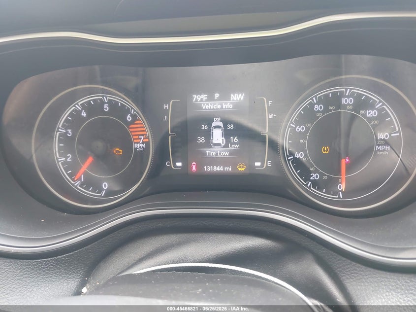 2019 JEEP CHEROKEE auction photo 7