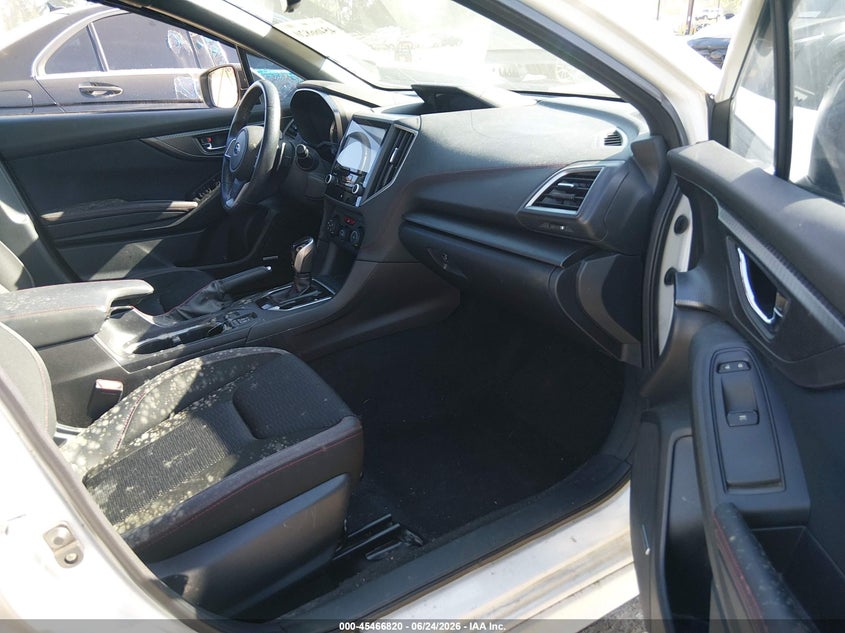 2018 SUBARU IMPREZA auction photo 5