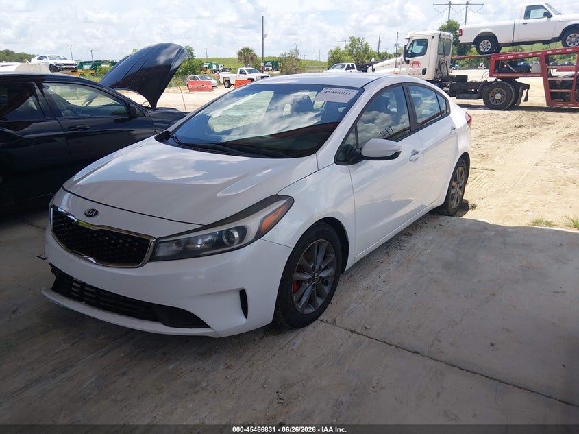 2017 Kia Forte Lx 3KPFL4A7XHE076459 photo 1