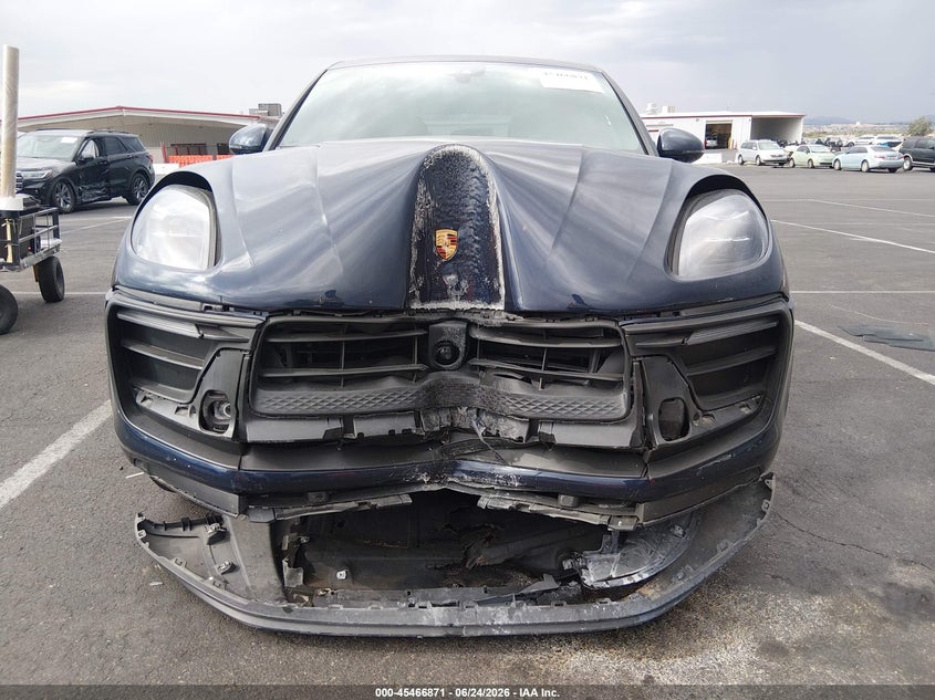 2023 Porsche Macan T VIN: WP1AA2A57PLB02040 Lot: 45466871