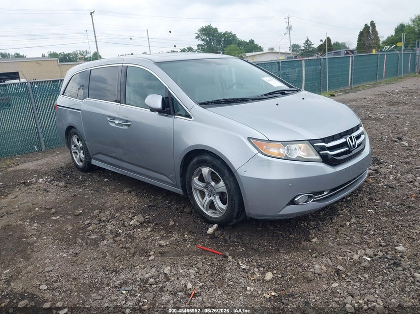 2016 HONDA ODYSSEY auction photo 1