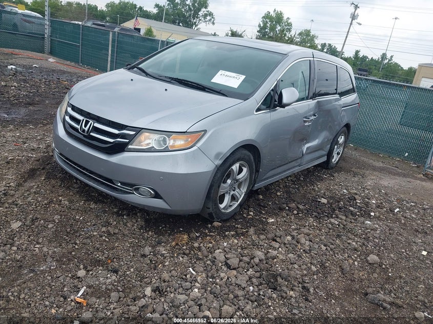 2016 HONDA ODYSSEY auction photo 2