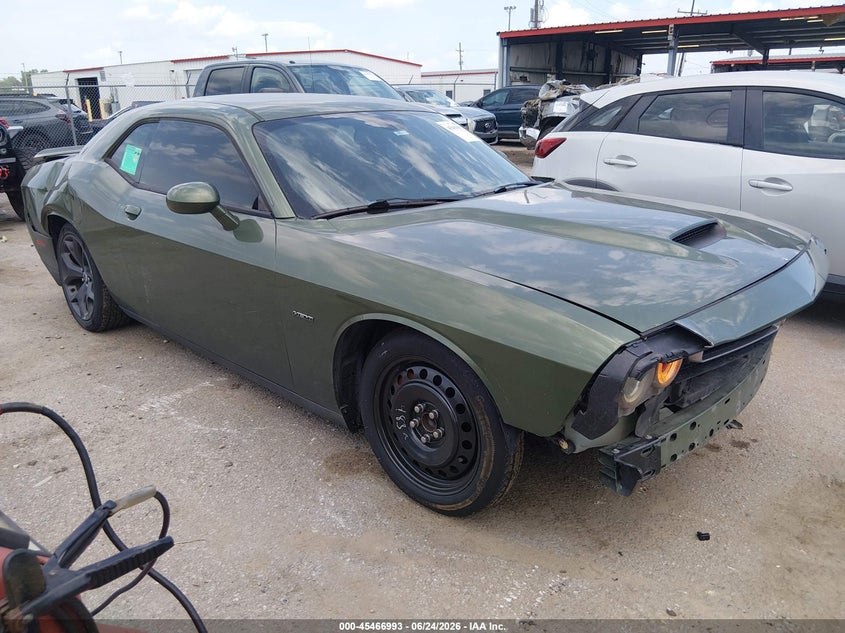 DODGE CHALLENGER - zdjęcie 1