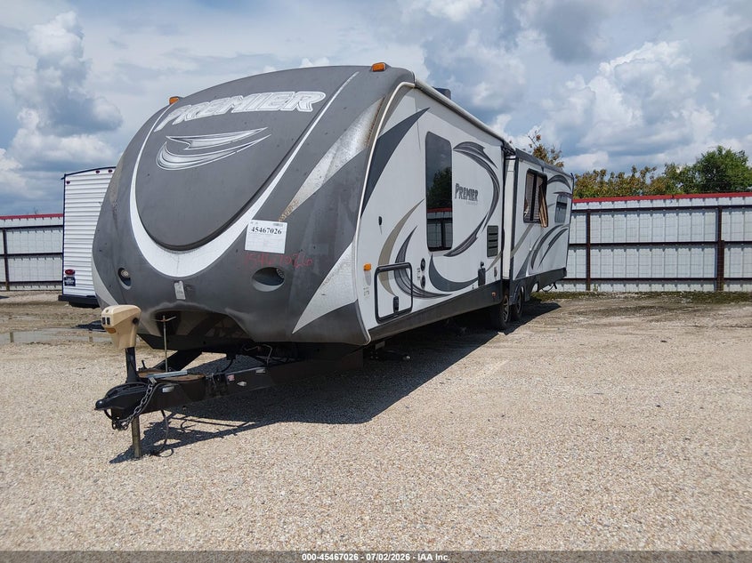 2015 KEYSTONE RV OTHER auction photo 2