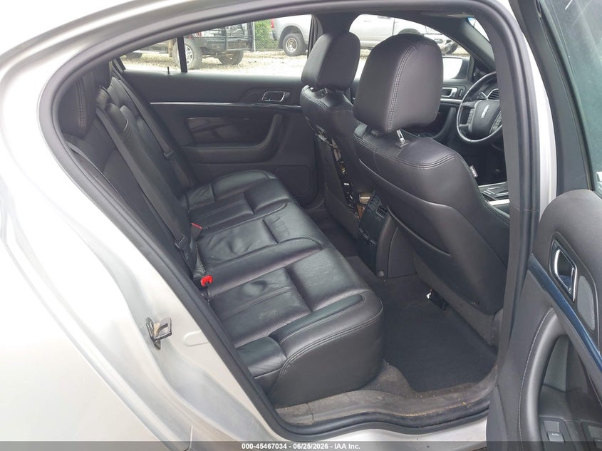 2010 LINCOLN MKS auction photo 8