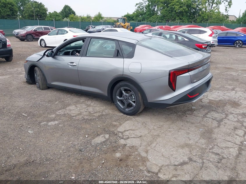 Vin: 3kpft4de1te348271, lot: 45965177, kia k4 lxs 20263