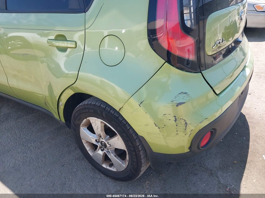 2017 KIA SOUL auction photo 6