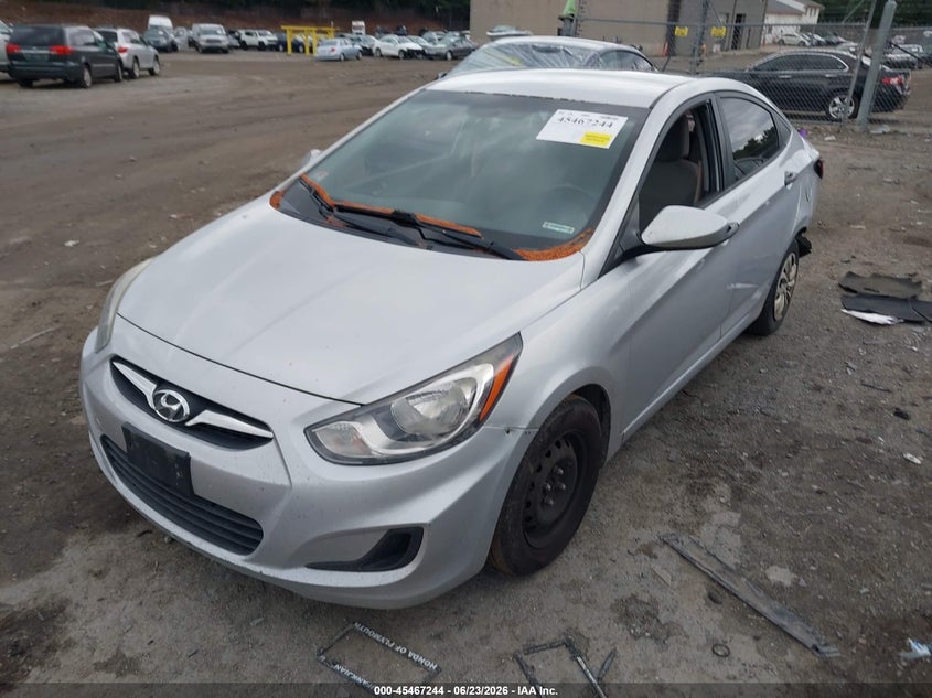 2012 HYUNDAI ACCENT auction photo 2