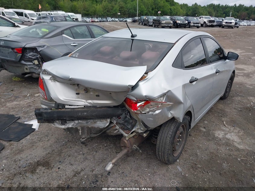 2012 HYUNDAI ACCENT auction photo 4