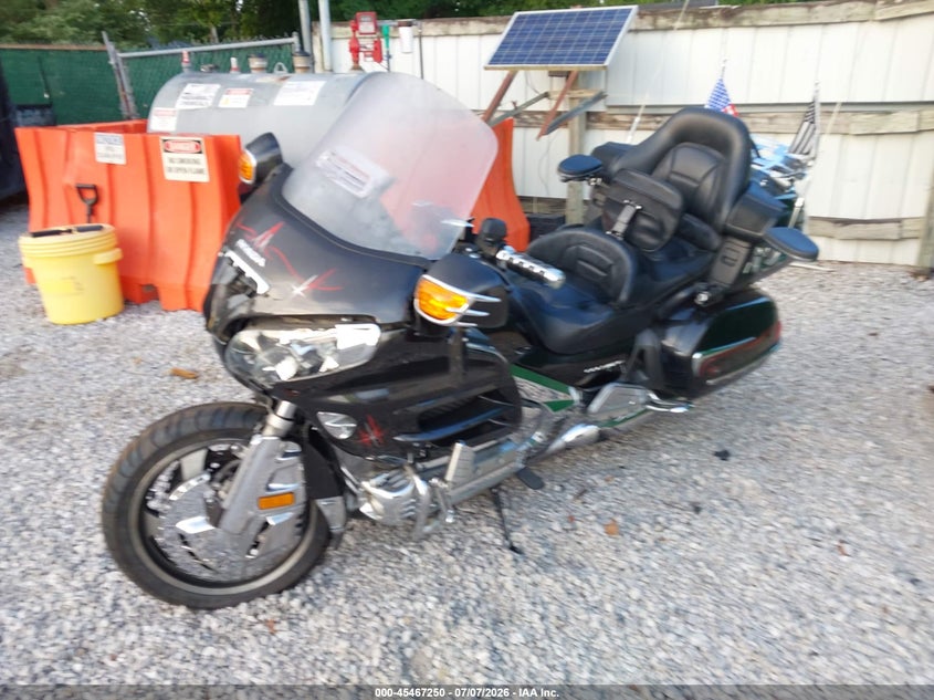 HONDA GL1800 2010