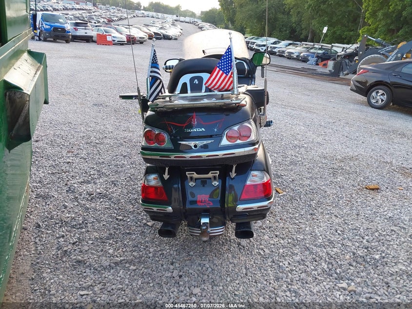 2010 Honda Gl1800 VIN: 1HFSC47G5AA900842 Lot: 45467250