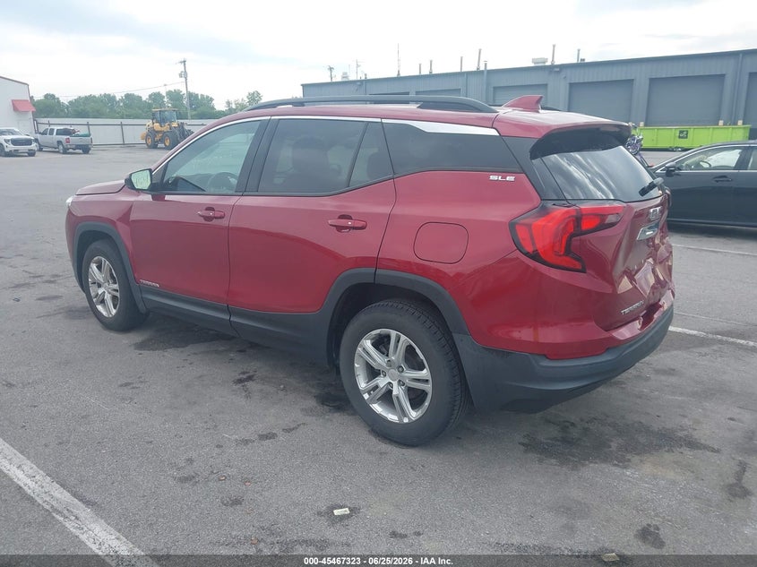 2018 GMC TERRAIN auction photo 3