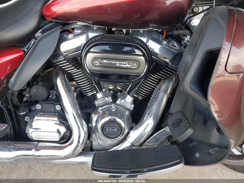 2019 Harley-Davidson Flhtk VIN: 1HD1KEF10KB617352 Lot: 45467340