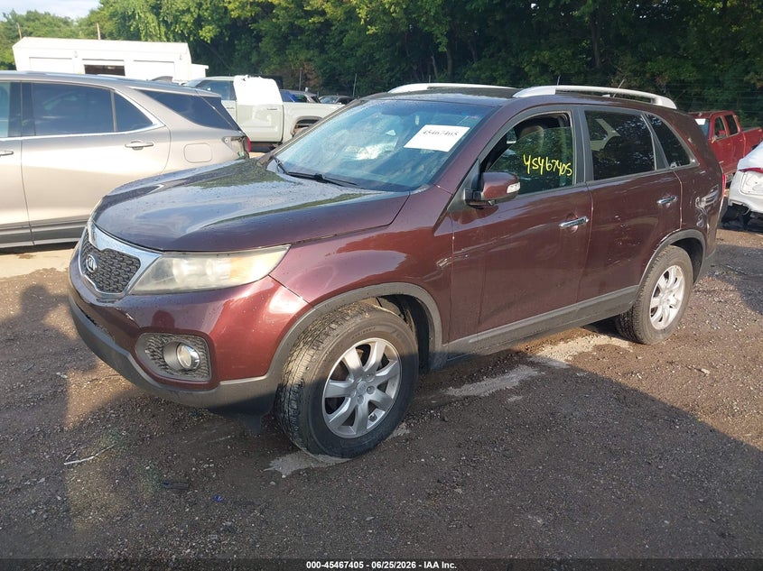 2011 Kia Sorento Lx 5XYKTCA12BG017159 photo 1