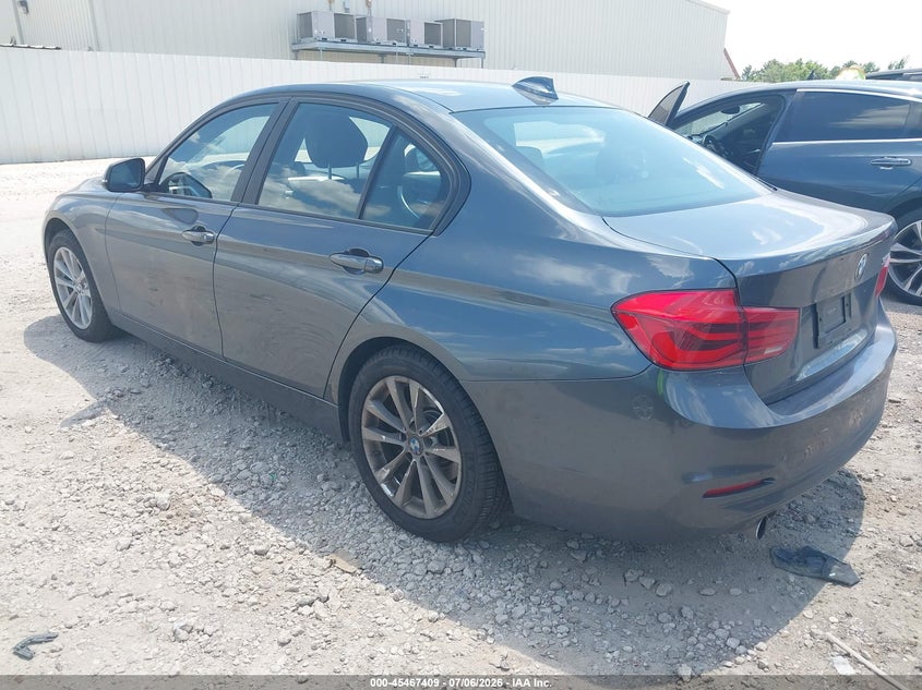 Vin: wba8a9c53hk620382, lot: 45965545, bmw 320i 20173