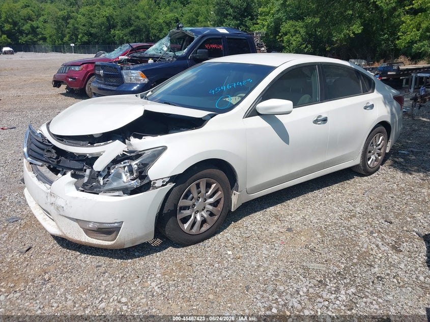 2013 NISSAN ALTIMA auction photo 2