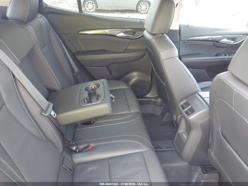 2021 Buick Envision Awd Essence VIN: LRBFZPR44MD105829 Lot: 45467453
