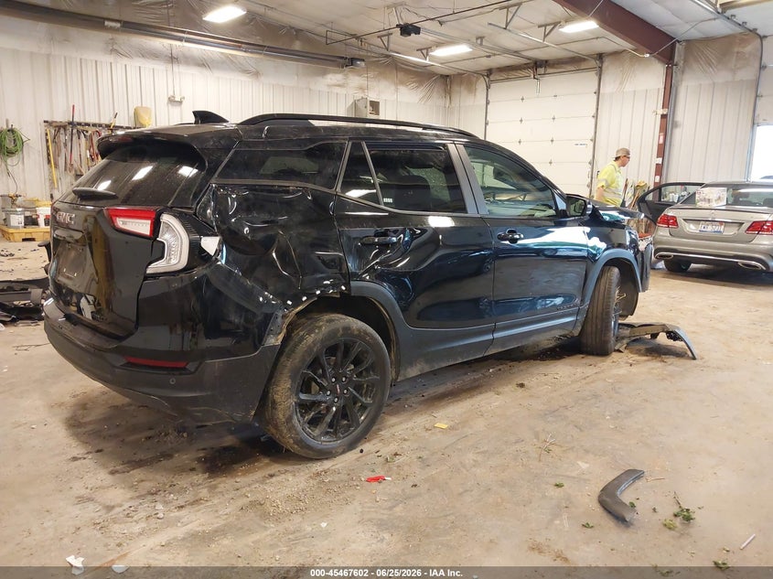 2023 GMC TERRAIN auction photo 4