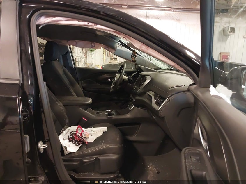 2023 GMC TERRAIN auction photo 5