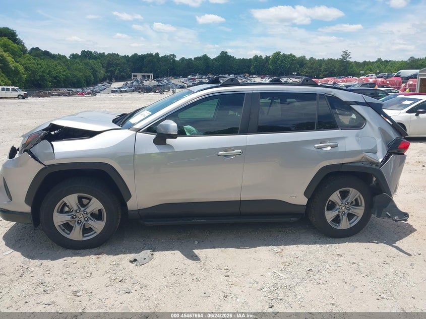 AtlanticExpress - Toyota RAV4 Hybrid