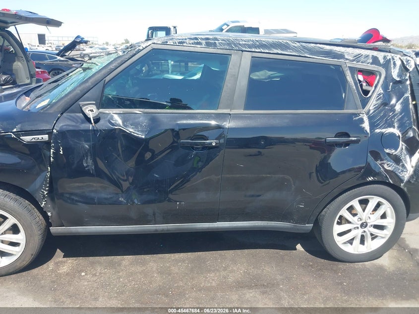 2017 KIA SOUL HATCHBACK 2.0L I-4 DI, DOHC, VVT, 161HP