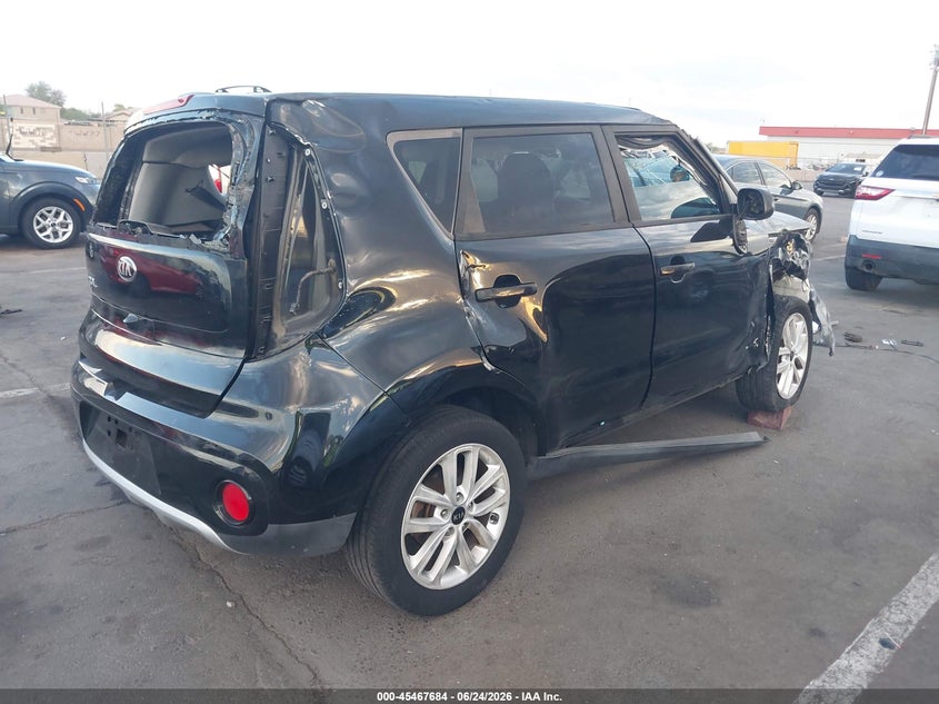 2017 KIA SOUL HATCHBACK 2.0L I-4 DI, DOHC, VVT, 161HP