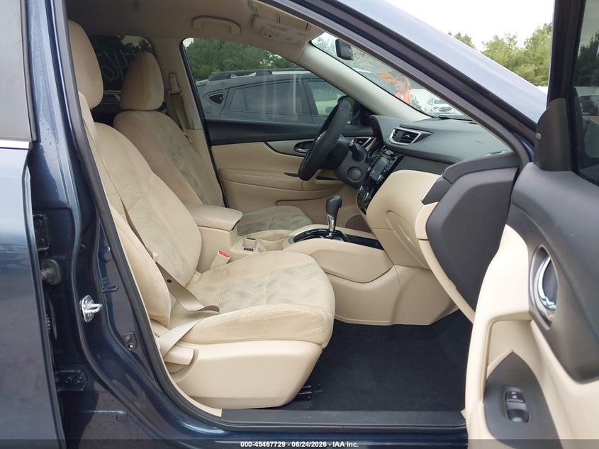 2016 NISSAN ROGUE auction photo 5