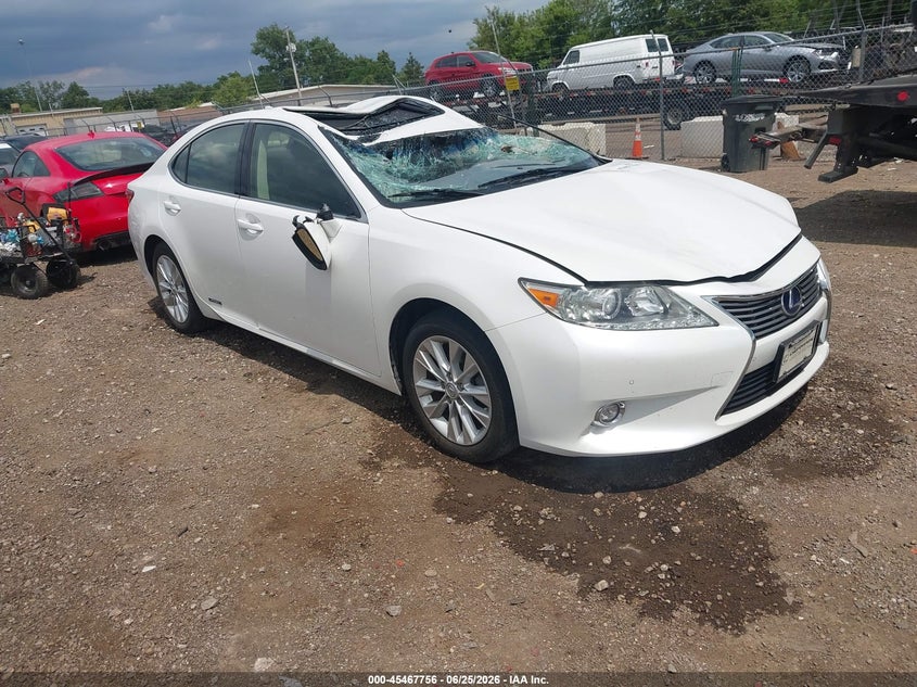 Vin: jthbw1gg2f2083068, lot: 45965893, lexus es 300h 2015 img_1