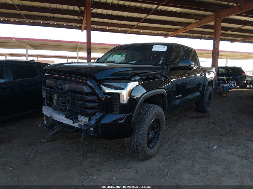 2024 TOYOTA TUNDRA auction photo 2