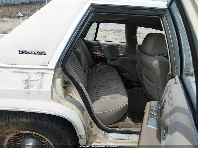 1989 Ford Crown Victoria Lx VIN: 2FABP74F9KX233025 Lot: 45467790