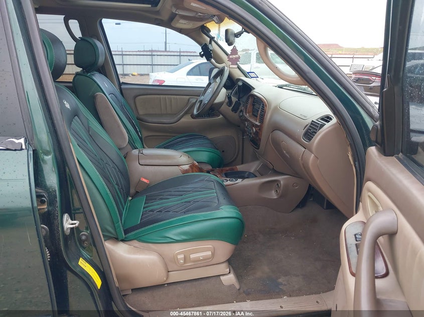 2003 TOYOTA SEQUOIA auction photo 5