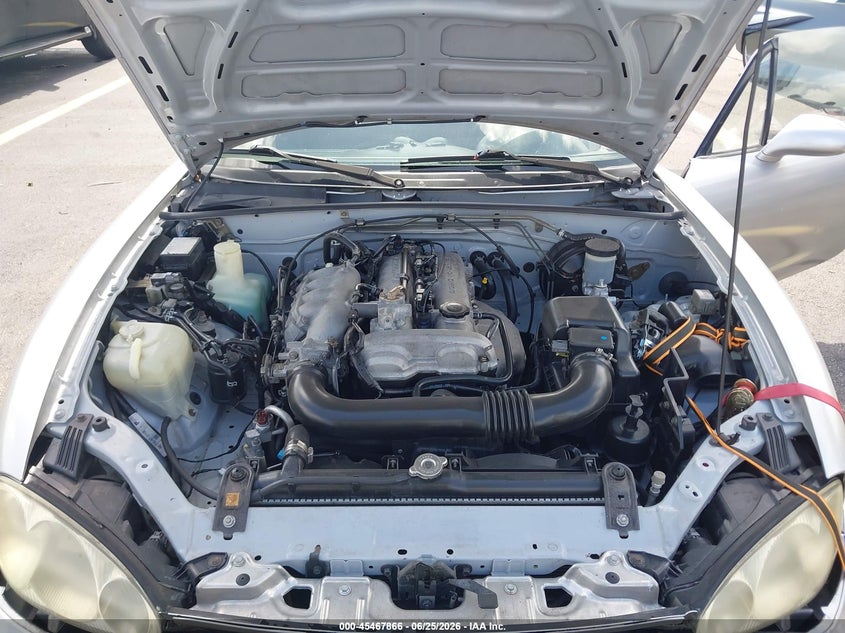 MAZDA MX-5 MIATA 2001 VIN JM1NB353710215915