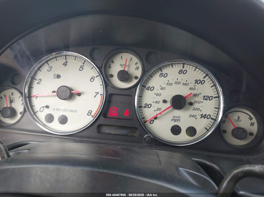 MAZDA MX-5 MIATA 2001 VIN JM1NB353710215915