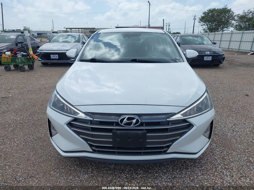 AtlanticExpress - Hyundai Elantra