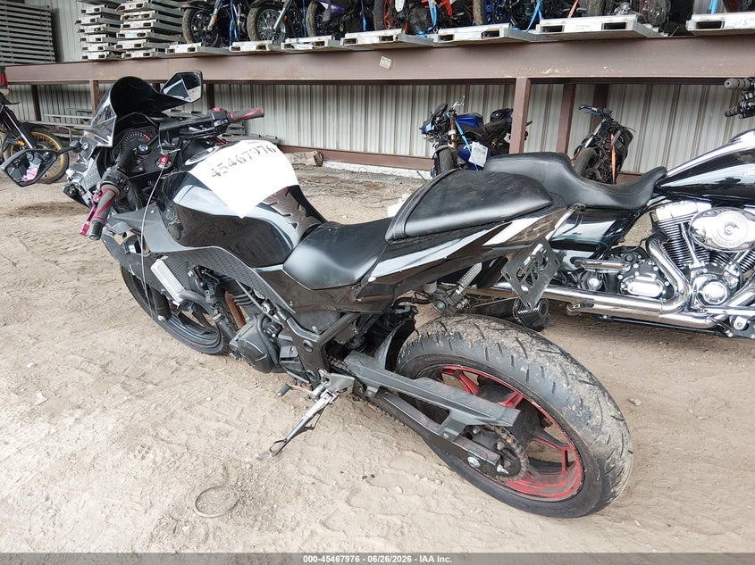 2014 KAWASAKI EX300 auction photo 3