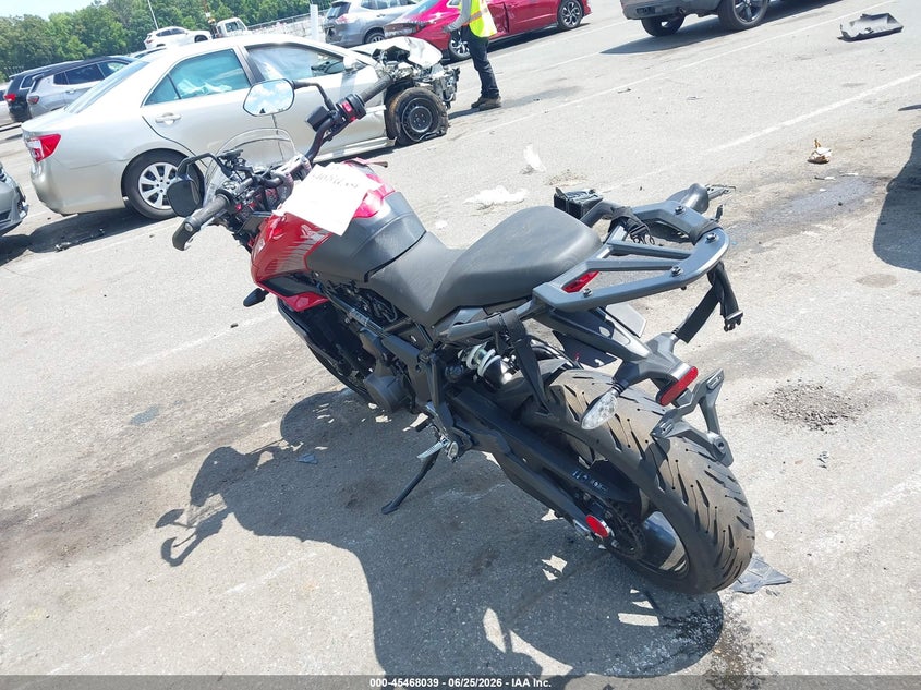 Фото 4 - TRIUMPH TIGER