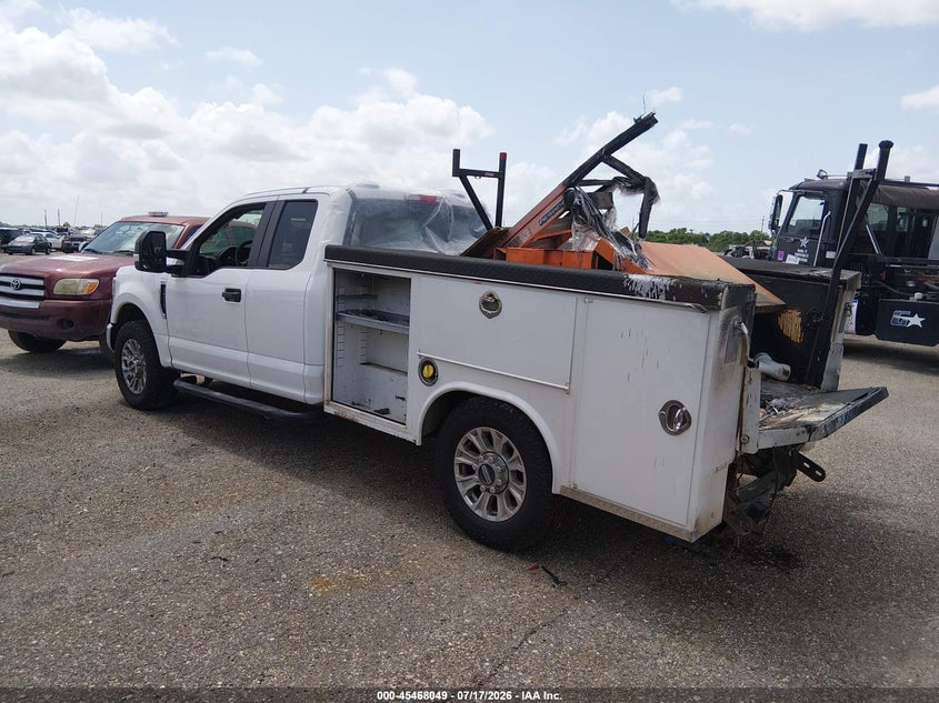AtlanticExpress - Ford F-250