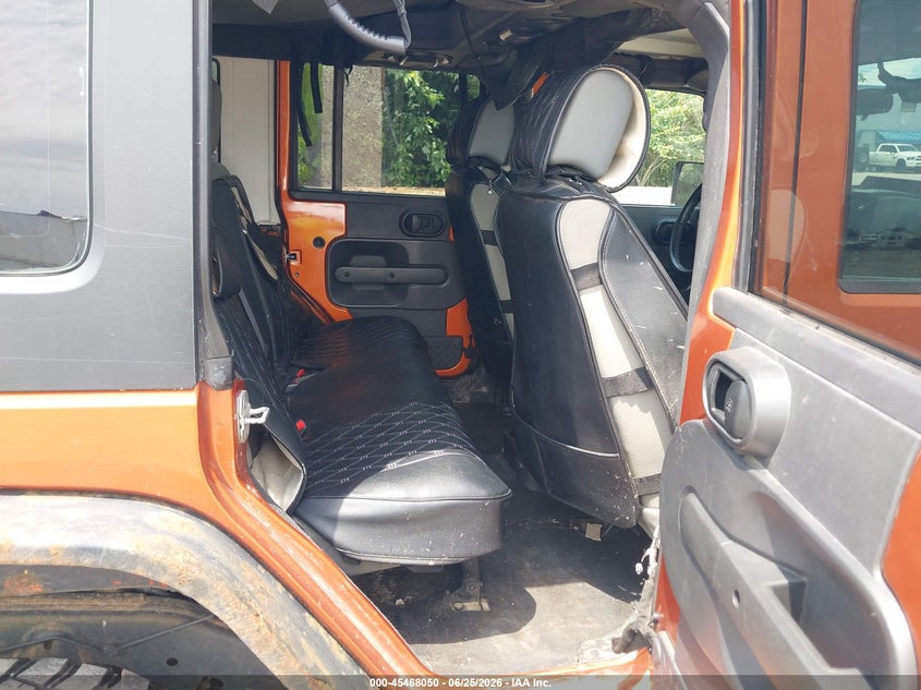 2010 JEEP WRANGLER UNLIMITED auction photo 8