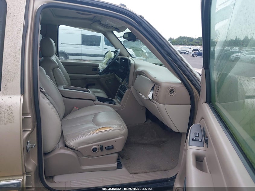 2005 GMC YUKON XL 1500 auction photo 5
