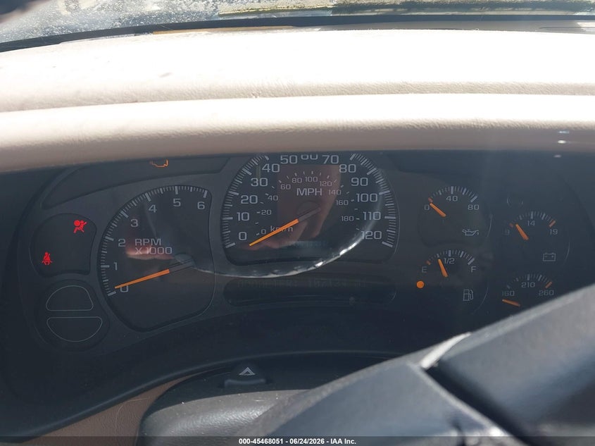 2005 GMC YUKON XL 1500 auction photo 7