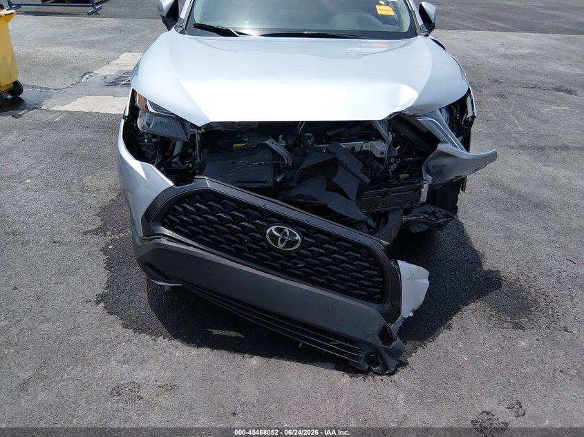 2022 Toyota Corolla Cross Le VIN: 7MUCAAAG6NV023076 Lot: 45468052