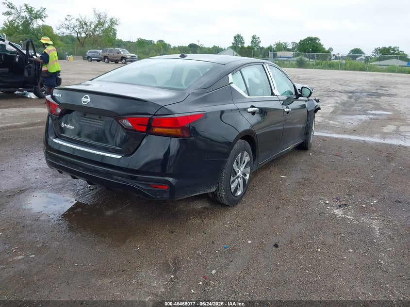 2020 NISSAN ALTIMA auction photo 4
